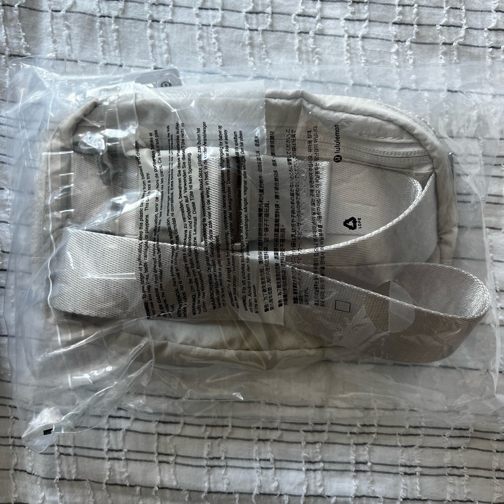 White opal Lululemon belt bag